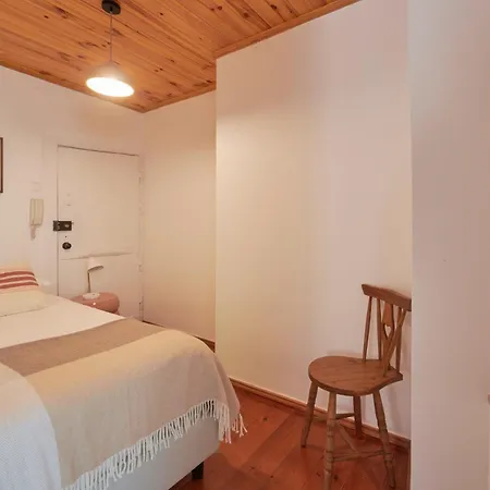 Historic Alfama Delight Apartment Lisbon