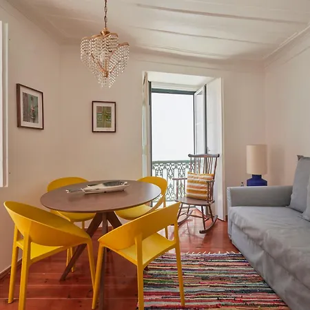 Historic Alfama Delight, By Timecooler 리스본